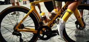 Descubre la bicicleta que llevó a Tadej Pogacar a la victoria en el Tour de Francia