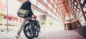 Descubre todo sobre las bicicletas de pedaleo asistido: cómo funcionan, sus beneficios y por qué son la opción perfecta para tus desplazamientos diarios