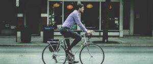 Descubre tu cadencia ideal: Cómo saber cuál es la frecuencia perfecta para pedalear en bicicleta